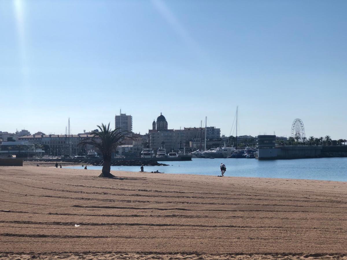 Residence La Miougrano Frejus Plage Eksteriør billede