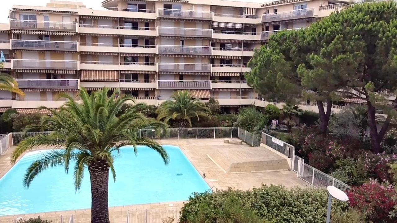 Residence La Miougrano Frejus Plage Eksteriør billede
