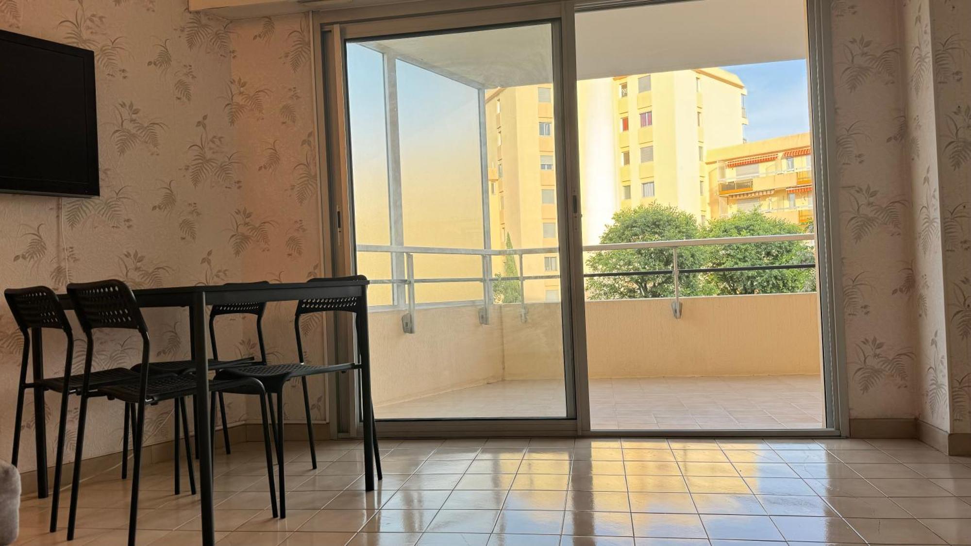 Residence La Miougrano Frejus Plage Eksteriør billede