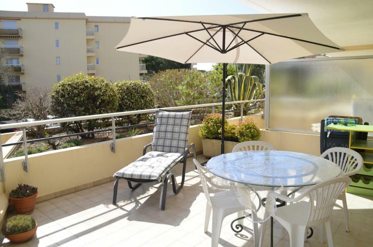 Residence La Miougrano Frejus Plage Eksteriør billede